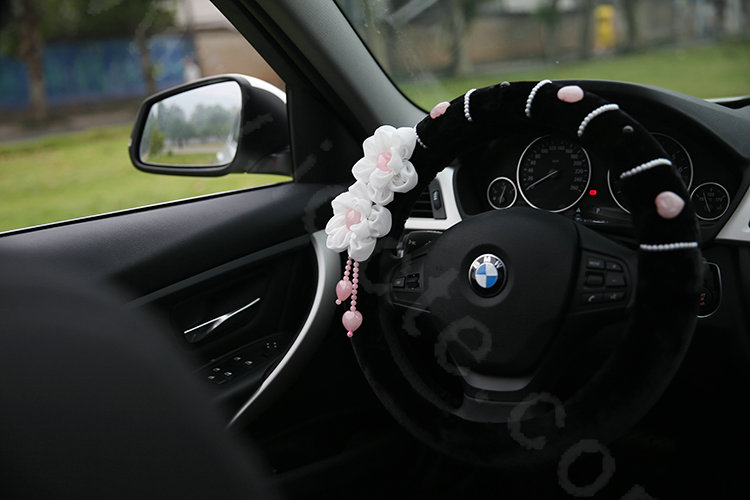 Princess Flower Powder Crystal Genuine Wool Auto Steering Wheel Covers 14 inch 36CM - Black